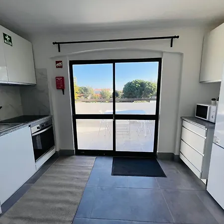 Appartement Big Studio Na Rua Da Oura,