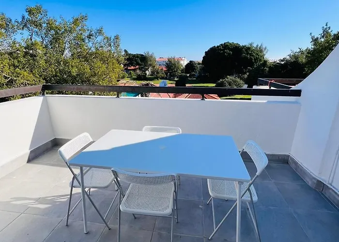 Big Studio Na Rua Da Oura, Апартаменты