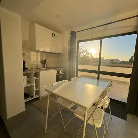 Big Studio Na Rua Da Oura, Albufeira