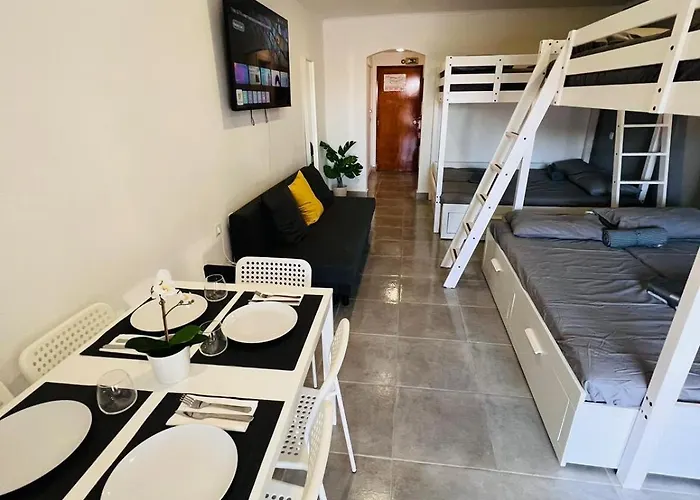 公寓 Big Studio Na Rua Da Oura, *